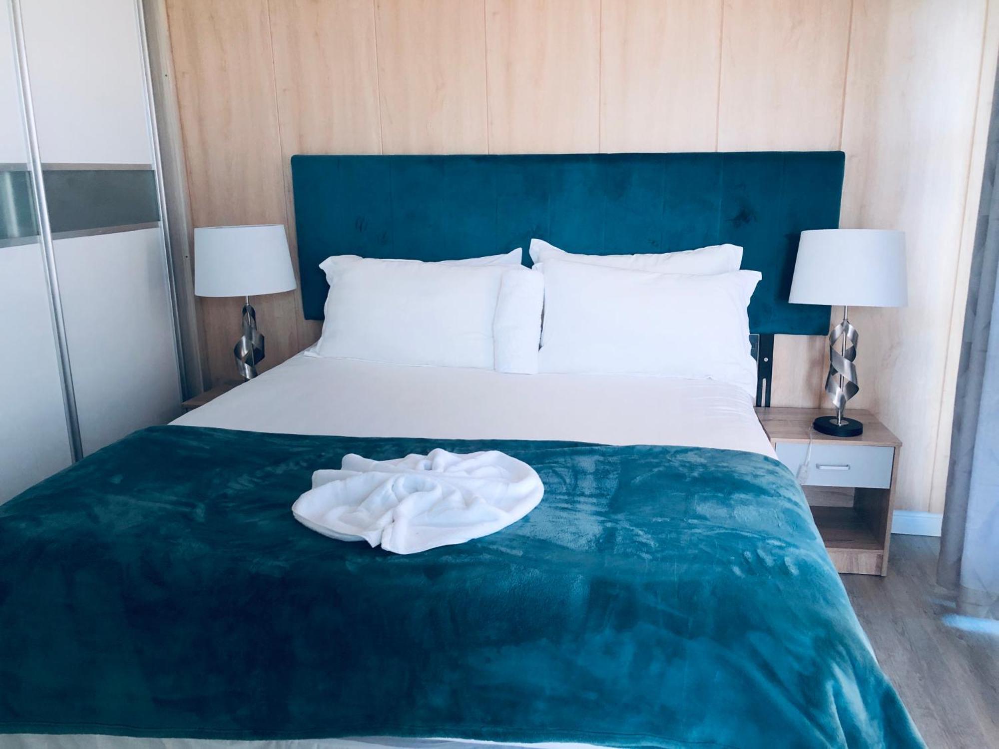 غابورون Gabz Airport Inn المظهر الخارجي الصورة